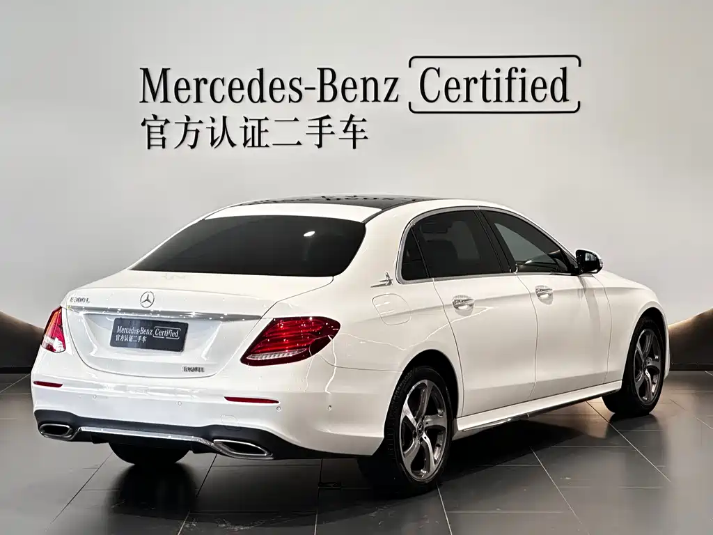 Mercedes-Benz E-Class — миниатюра 6