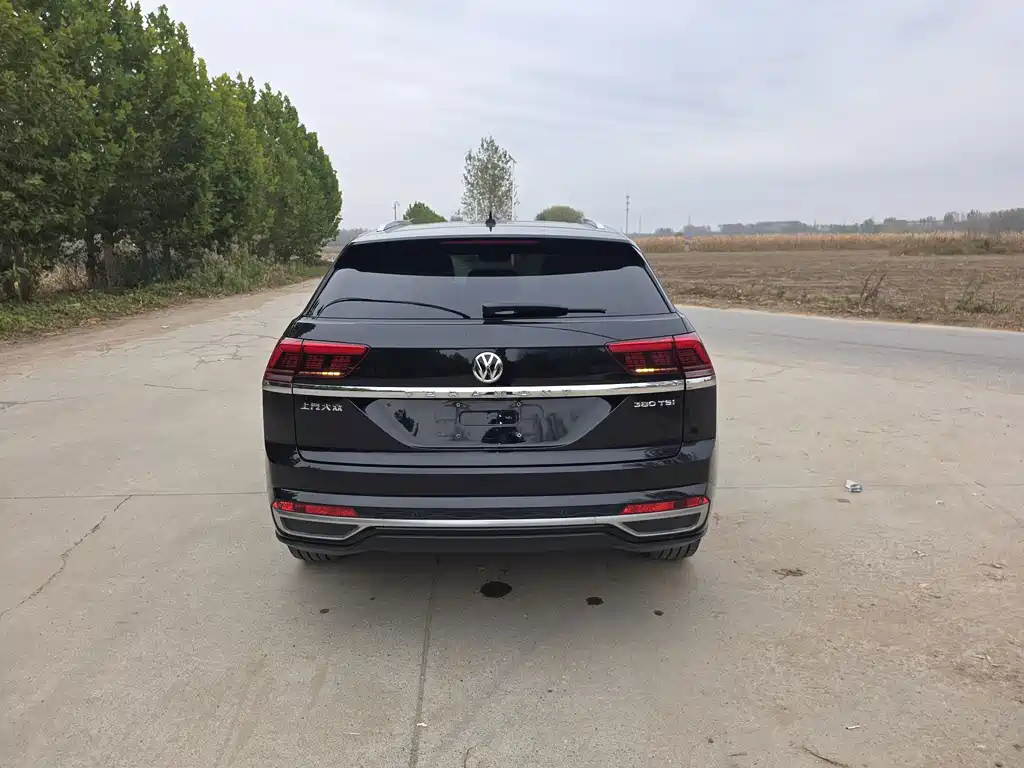 Volkswagen Teramont — миниатюра 6