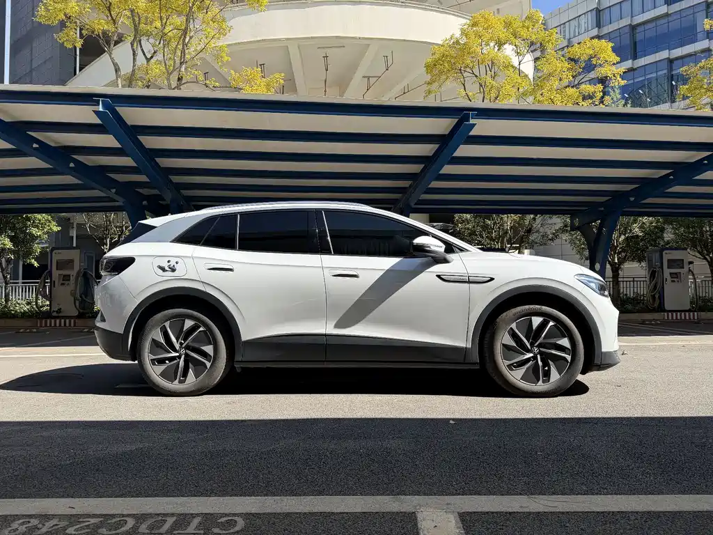 Volkswagen ID.4 Crozz — миниатюра 7