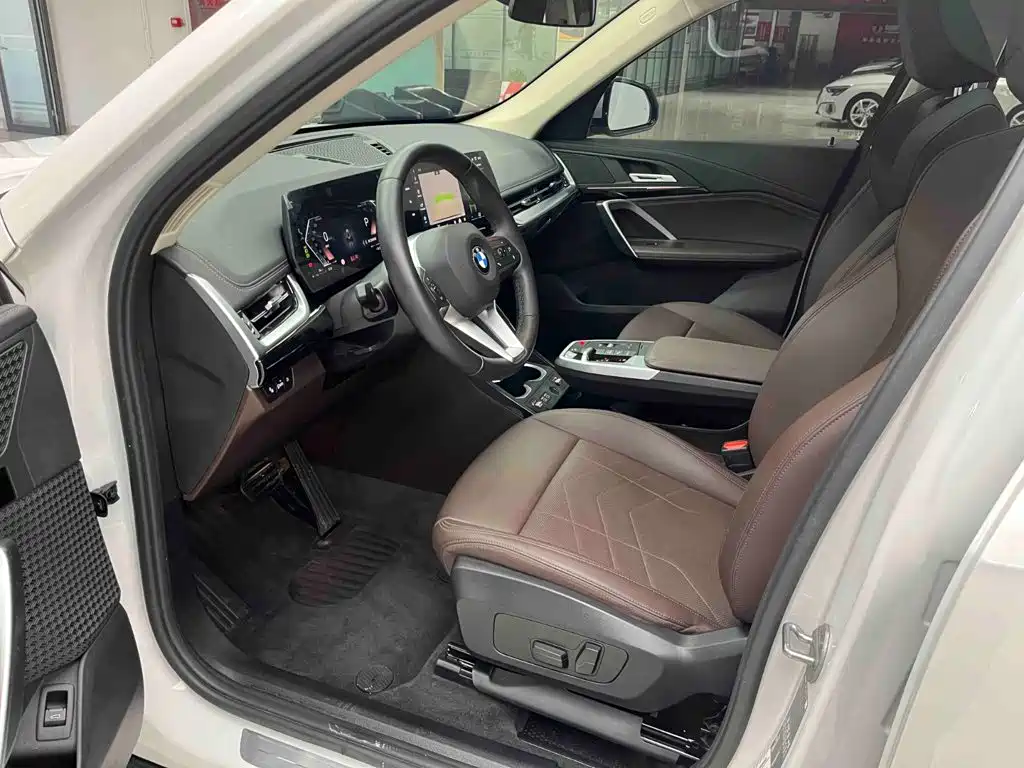 BMW X1 — миниатюра 15