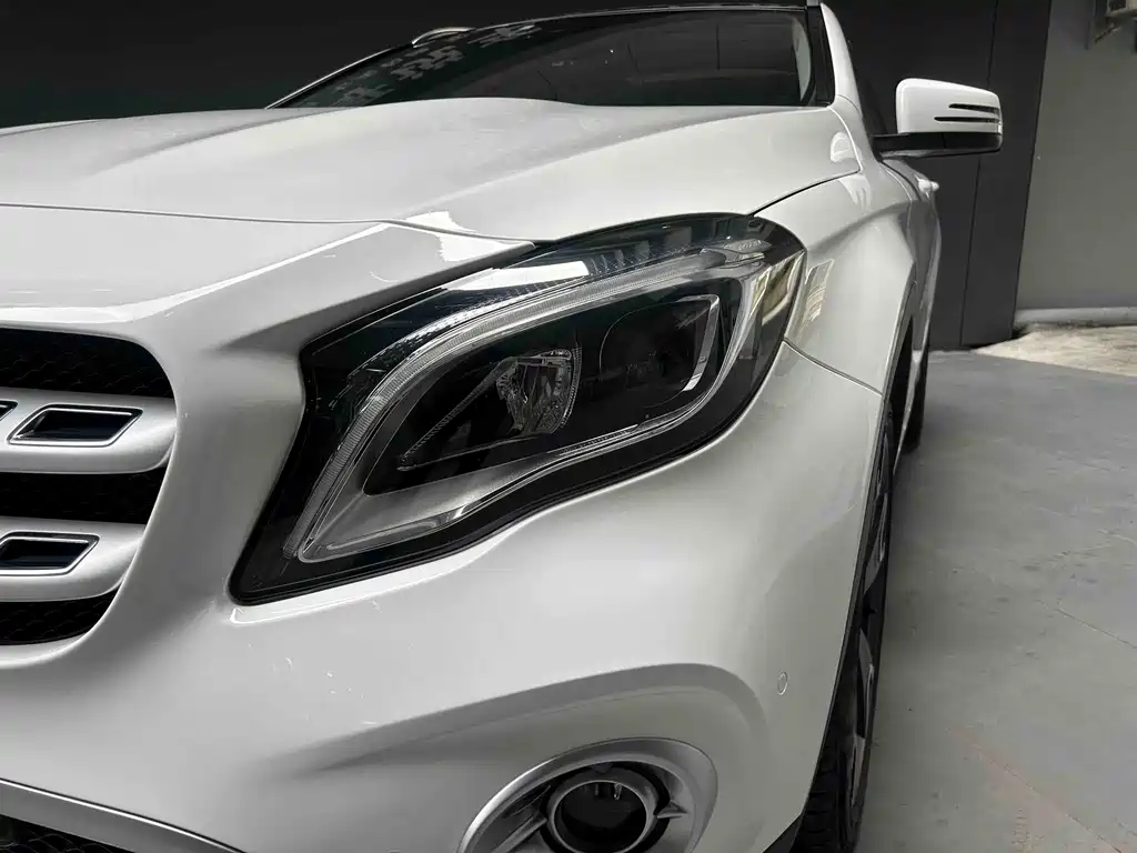 Mercedes-Benz GLA — миниатюра 2