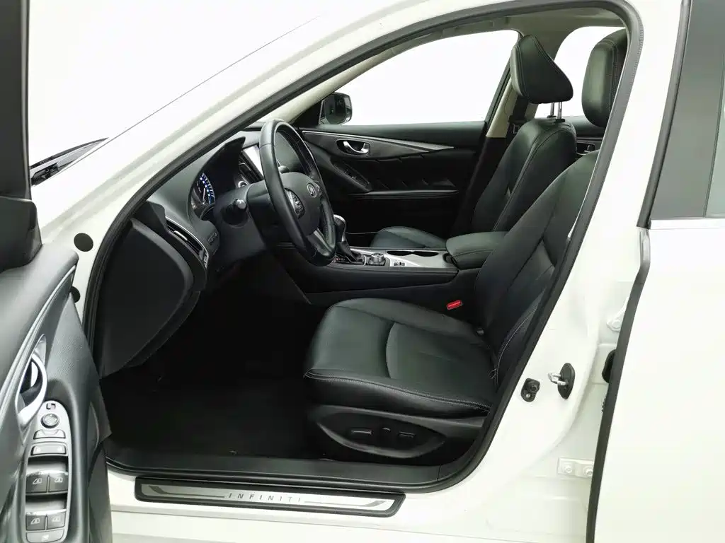Infiniti Q50L — миниатюра 10
