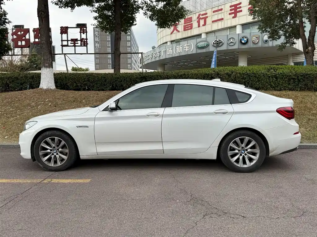 BMW 5 SERIES GT