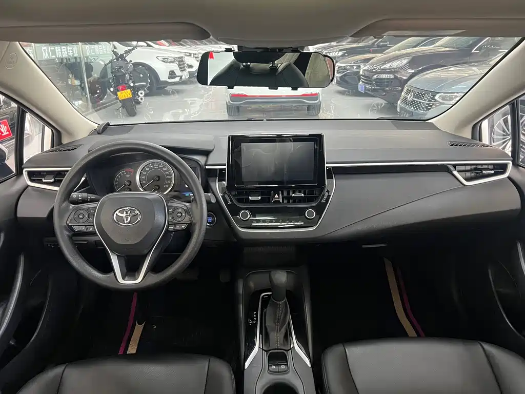 Toyota Corolla — миниатюра 5