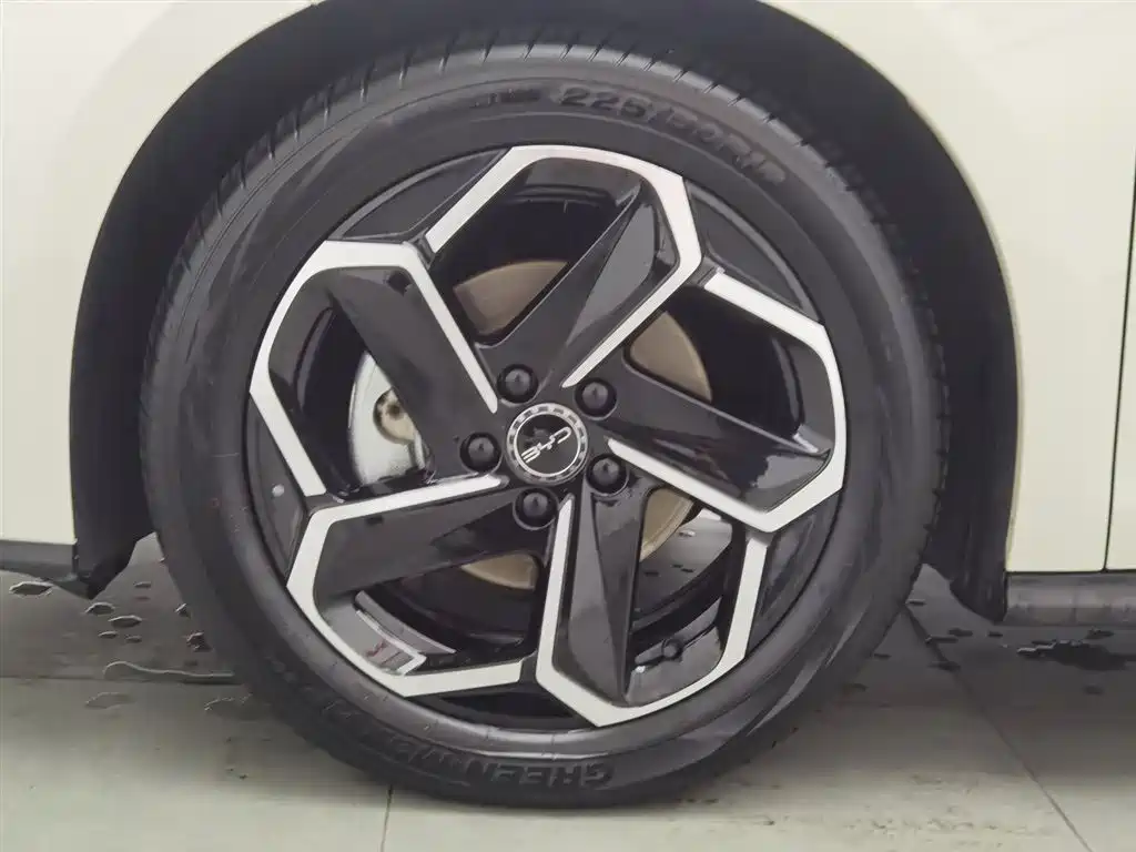 BYD SEAL 06 NEW ENERGY