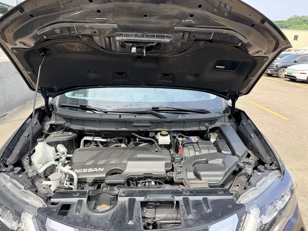 Nissan X-Trail — миниатюра 18