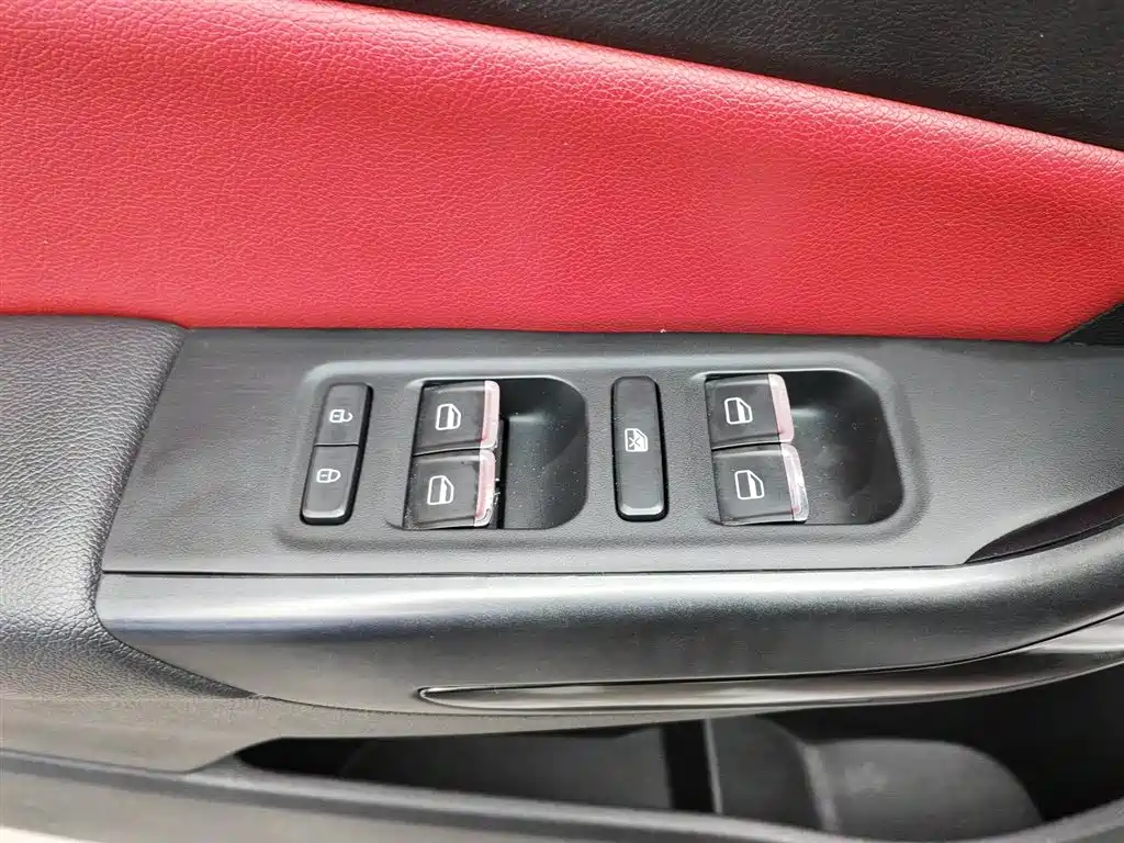 Chery Arrizo 5 5 2017 SPORT 1.5T CVT Luxury