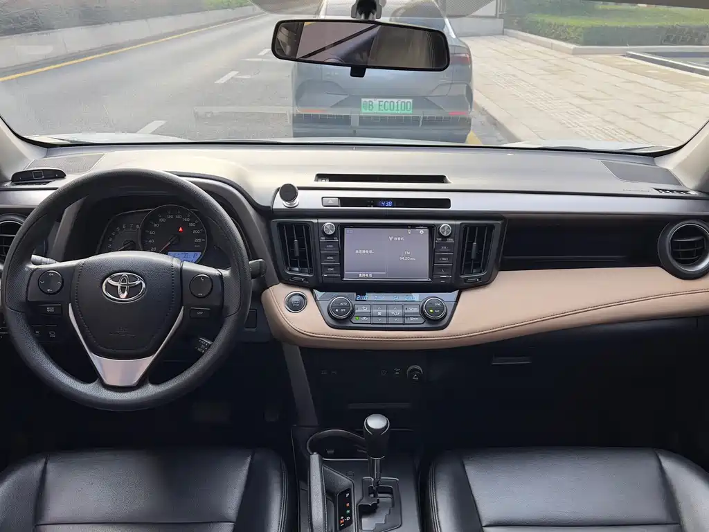 TOYOTA RAV4 RONGFANG