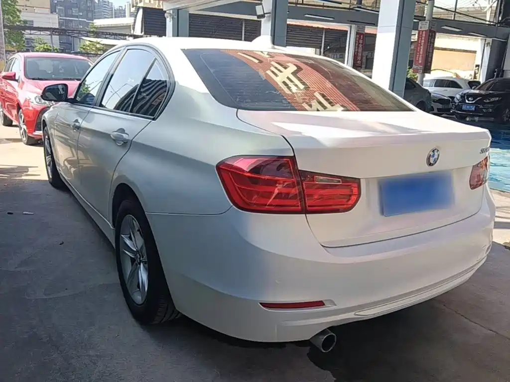 BMW 3 Series — миниатюра 5