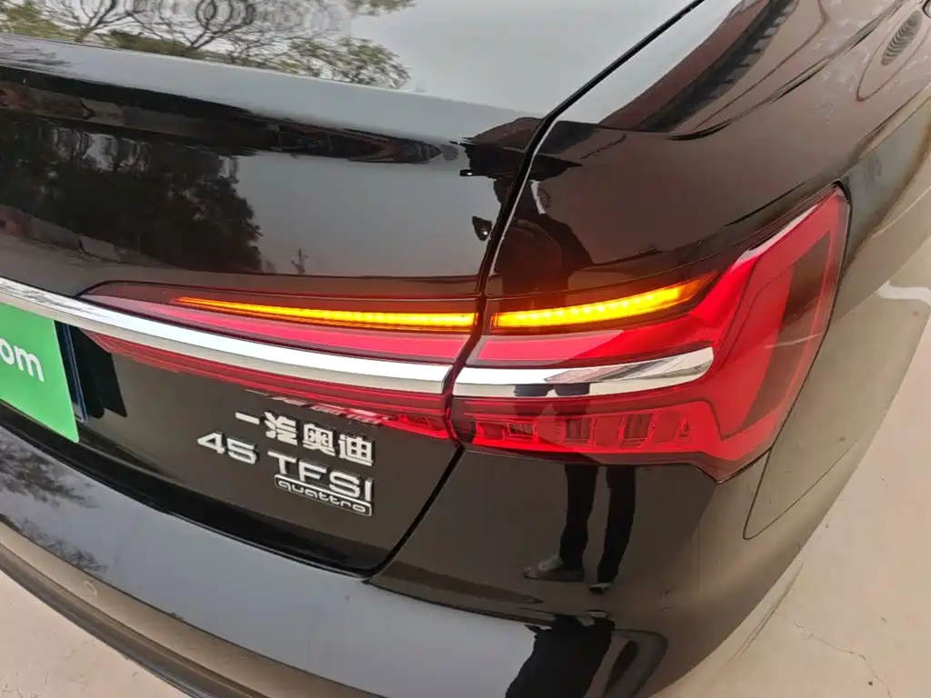 Audi A6L — миниатюра 8