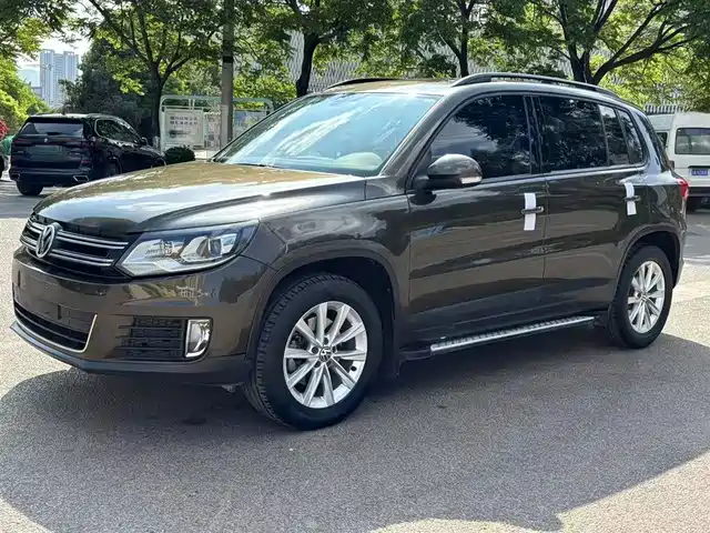 VOLKSWAGEN TIGUAN 2017
