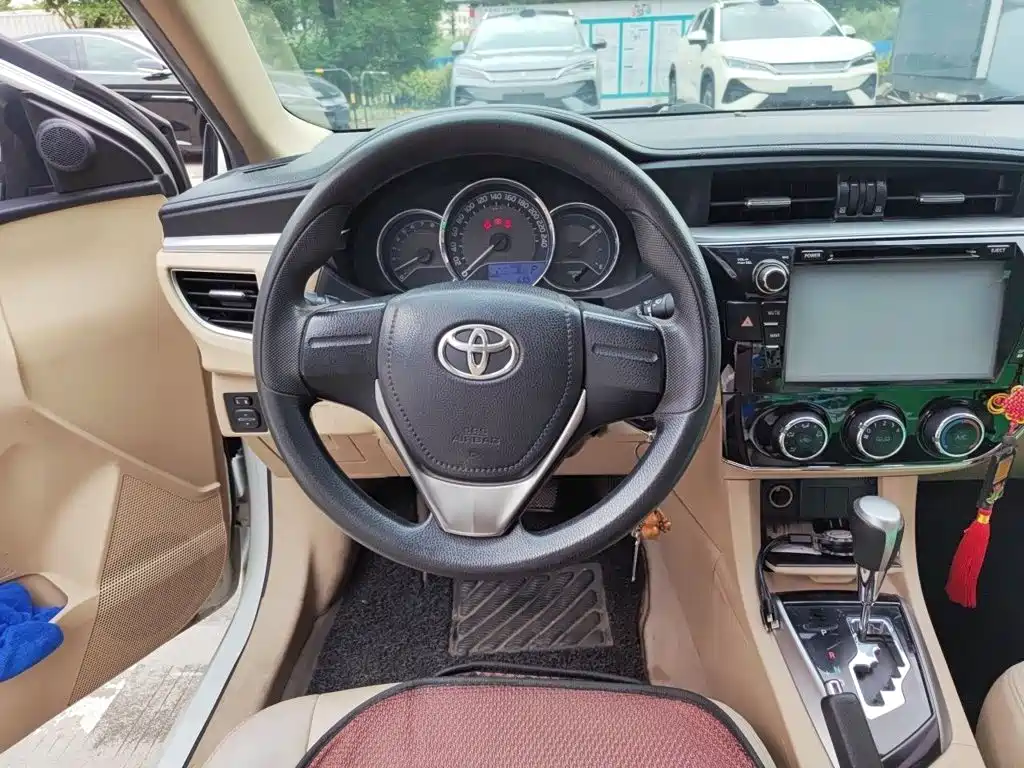 Toyota Corolla — миниатюра 3
