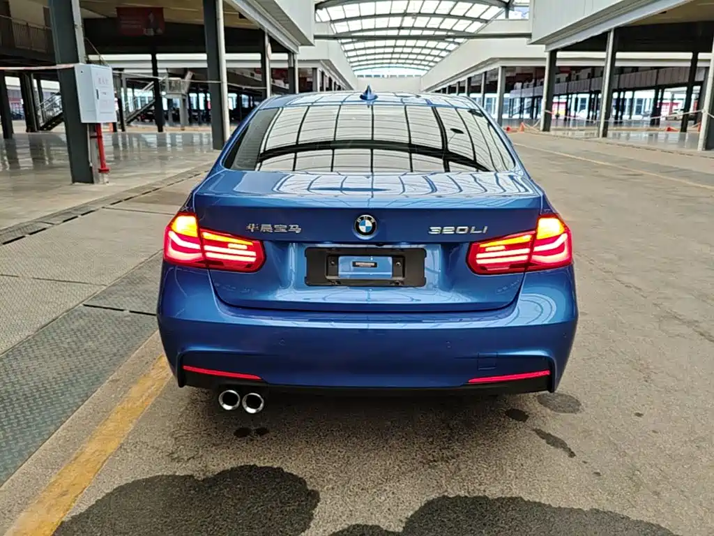 BMW 3 Series — миниатюра 6