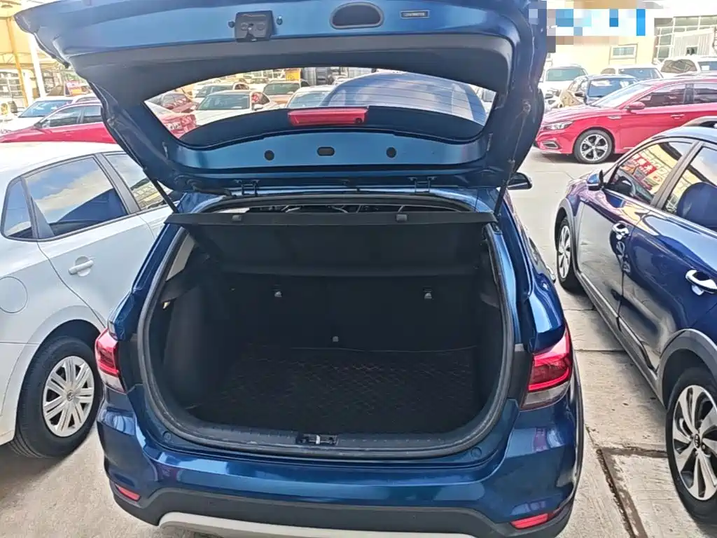 Kia KX Cross — миниатюра 19
