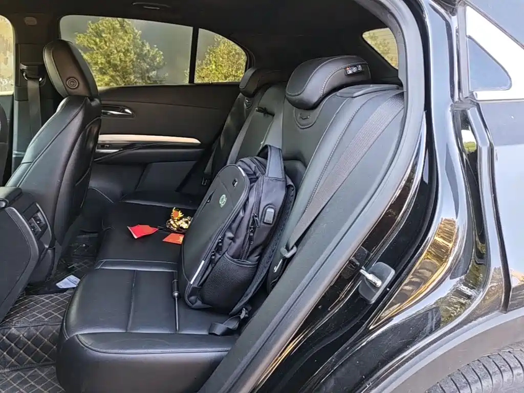 Cadillac XT4 — миниатюра 17