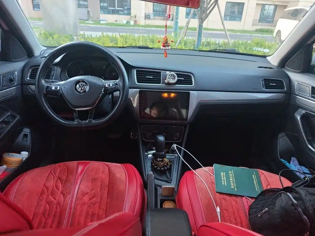 Volkswagen Lavida — миниатюра 13