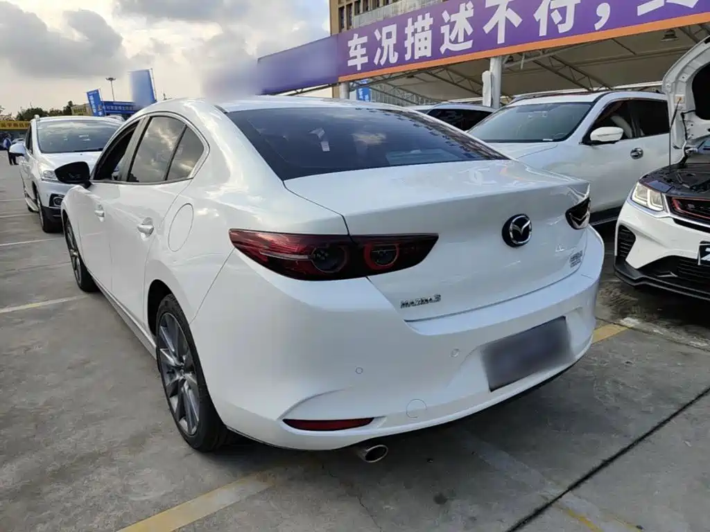 Mazda 3 Axela — миниатюра 5