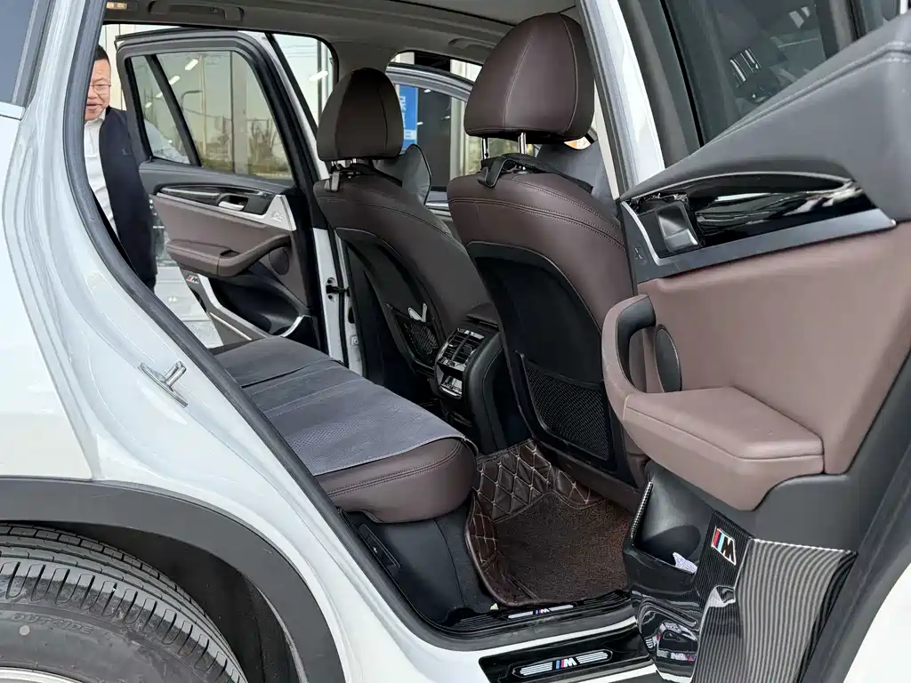BMW X3 — миниатюра 7