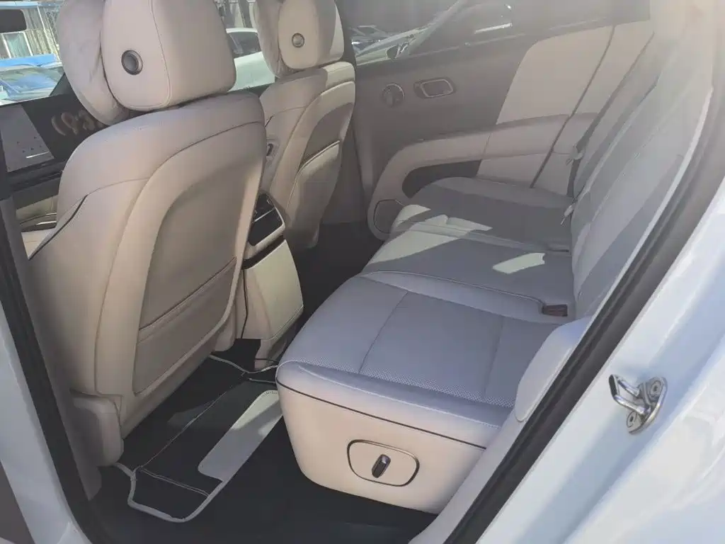 Li Auto Li i6 — миниатюра 13