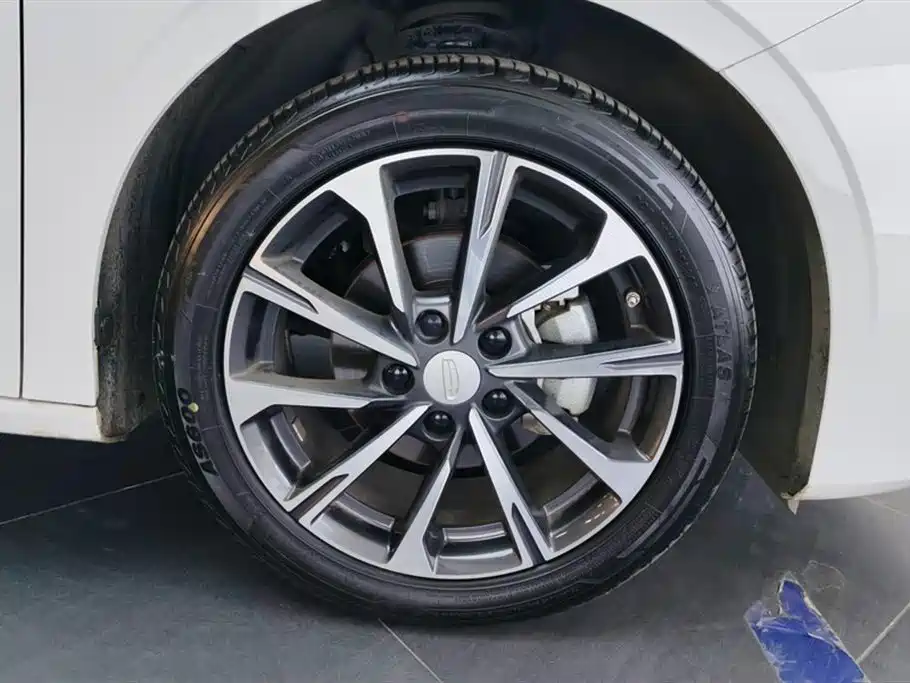 GEELY AUTOMOBILE EMGRAND