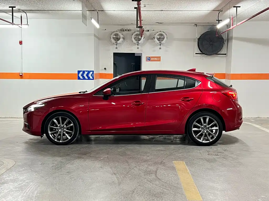 Mazda 3 Axela — миниатюра 4