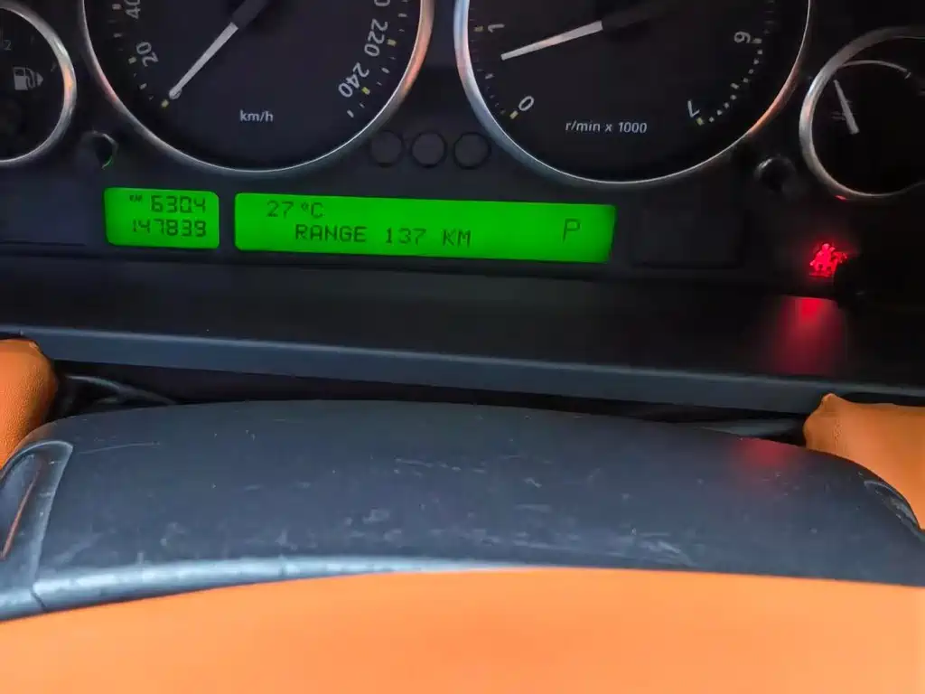 Land Rover Range Rover — миниатюра 8