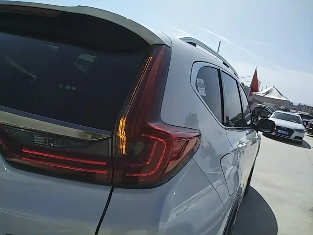 Honda CR-V PHEV — миниатюра 8