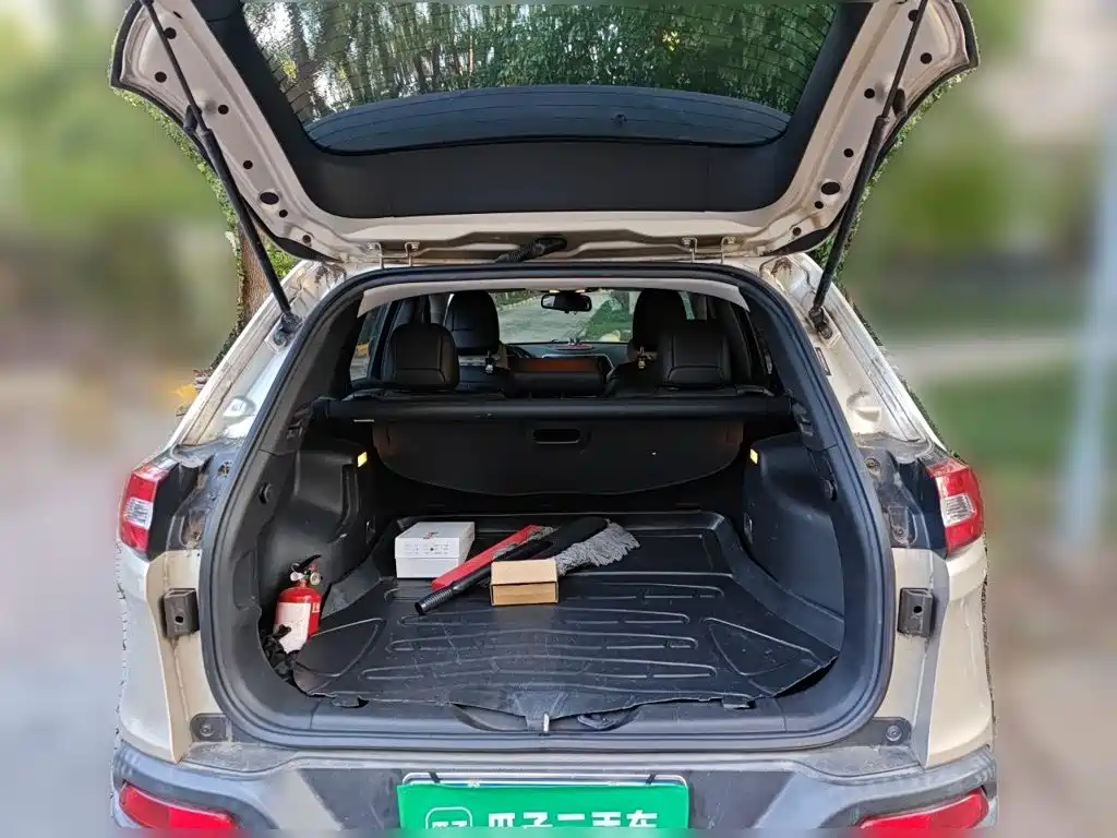 Jeep Cherokee — миниатюра 15