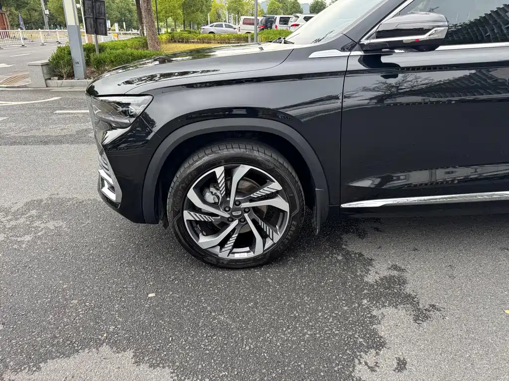 Geely Xingyue L — миниатюра 19