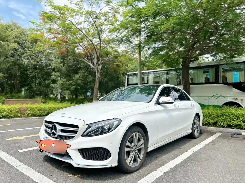 Mercedes-Benz C-Class — миниатюра 2