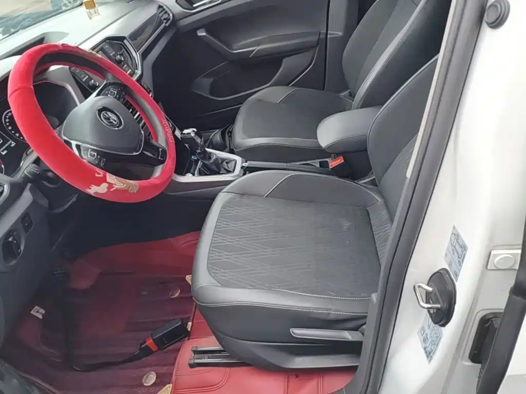 Volkswagen T-Cross — миниатюра 15