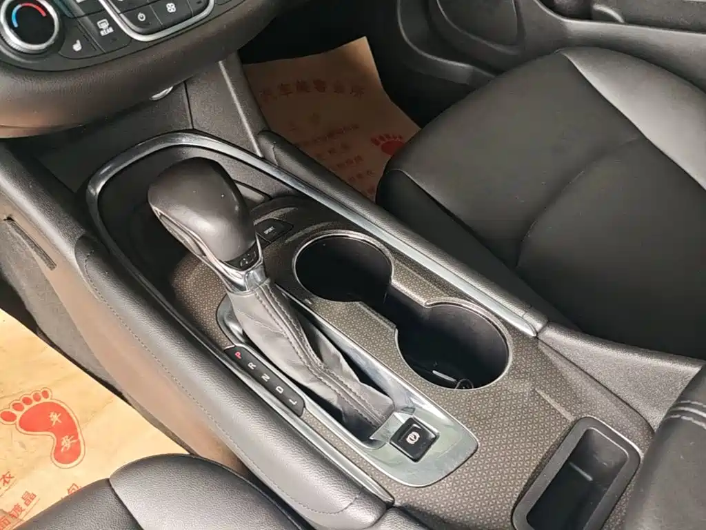 Chevrolet Malibu XL — миниатюра 14