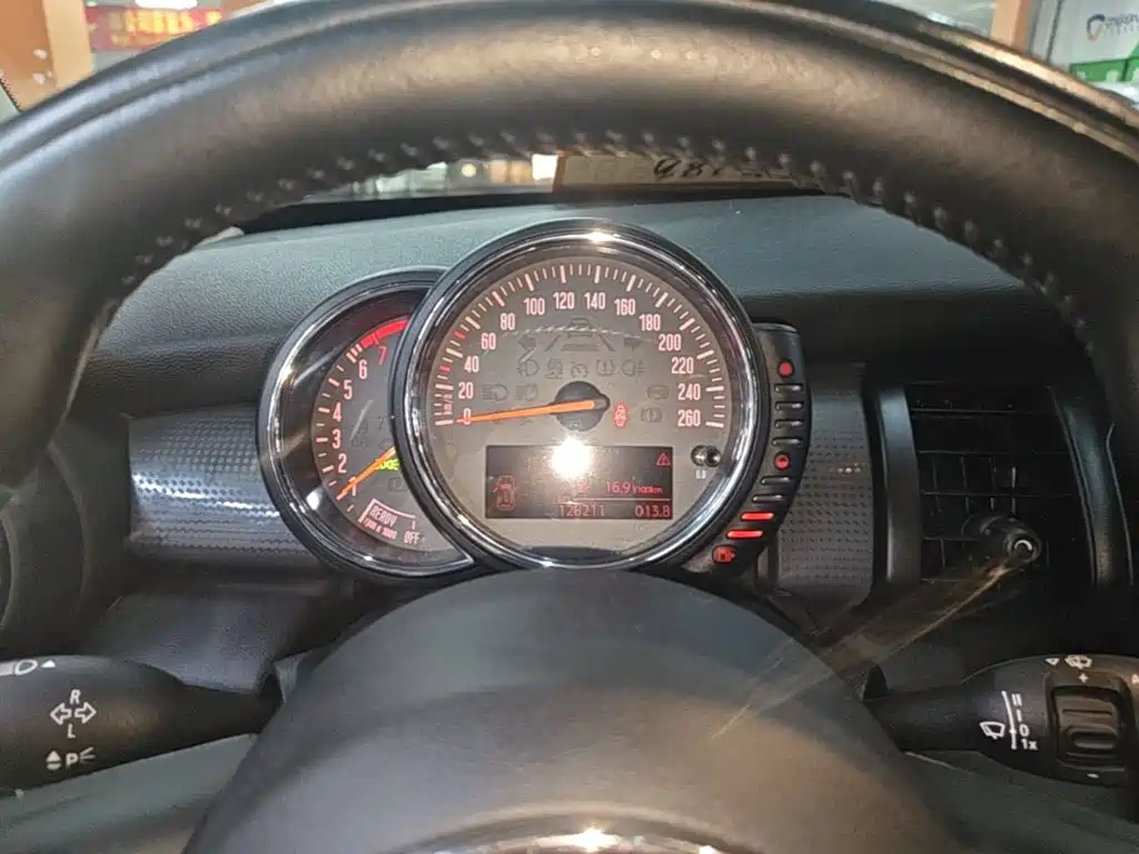 MINI Mini — миниатюра 12