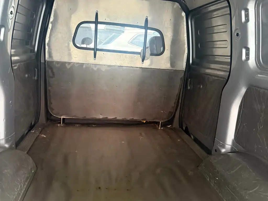 WULING WULING RONGGUANG V