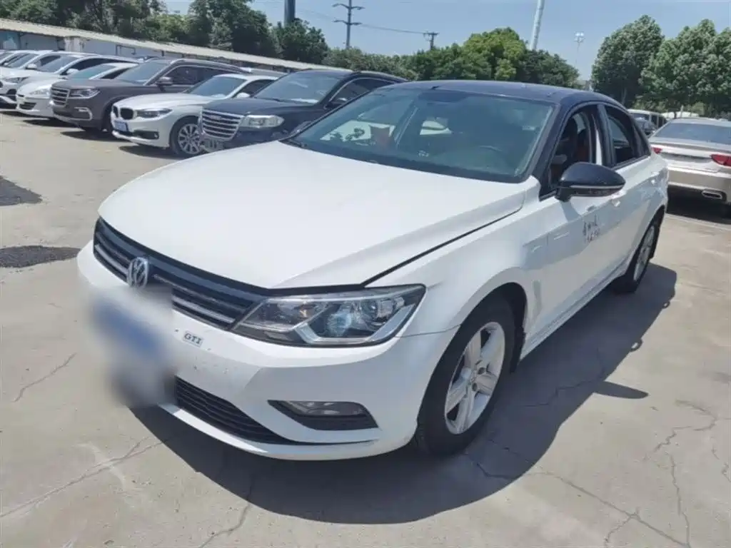 Volkswagen Lamando 2016