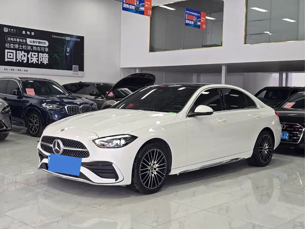 Mercedes-Benz C-Class 2022
