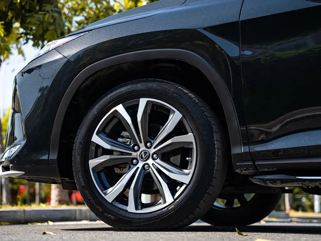 Lexus RX — миниатюра 8