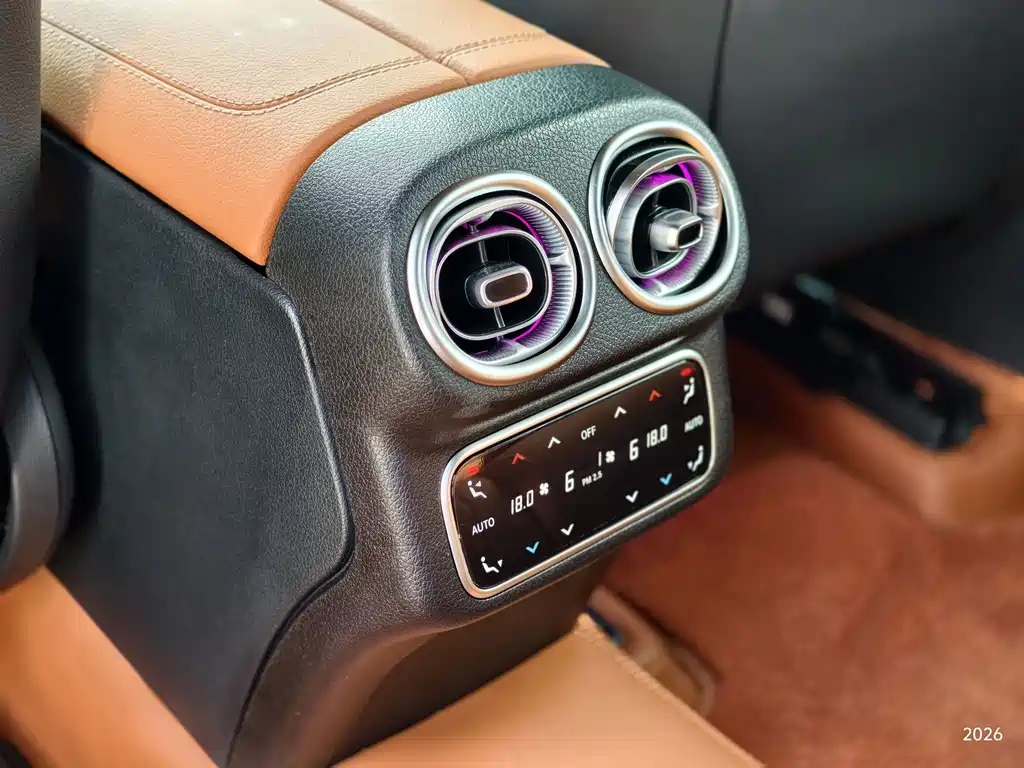 Mercedes-Benz GLC — миниатюра 6