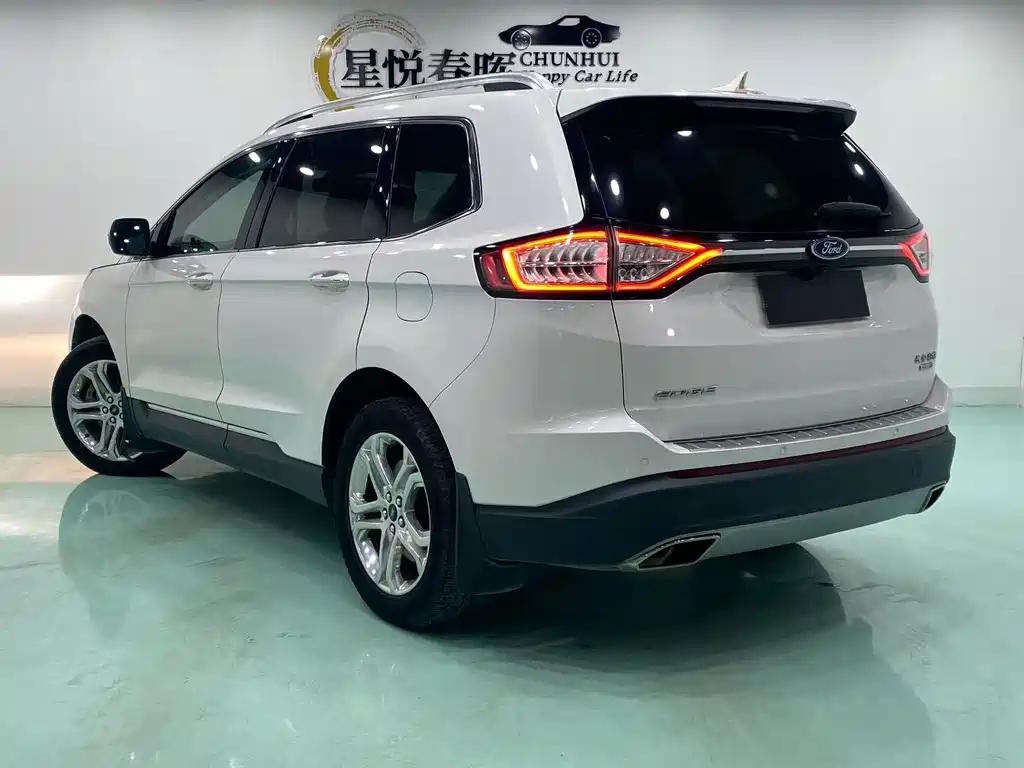 Ford Edge — миниатюра 7