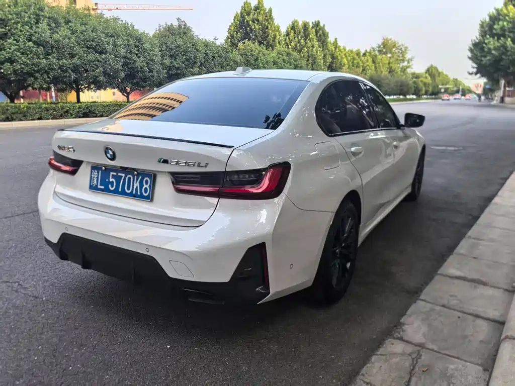 BMW 3 Series 3 2023 325Li M Sport