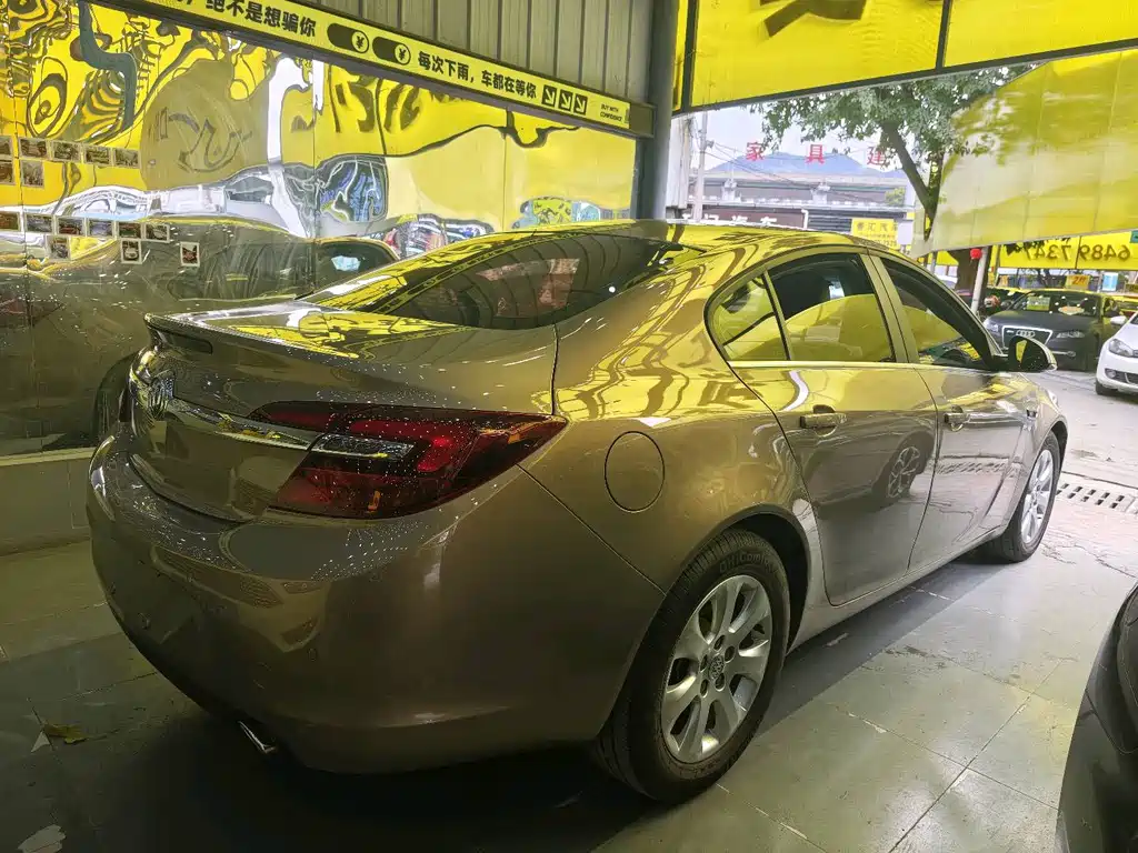 Buick Regal — миниатюра 10