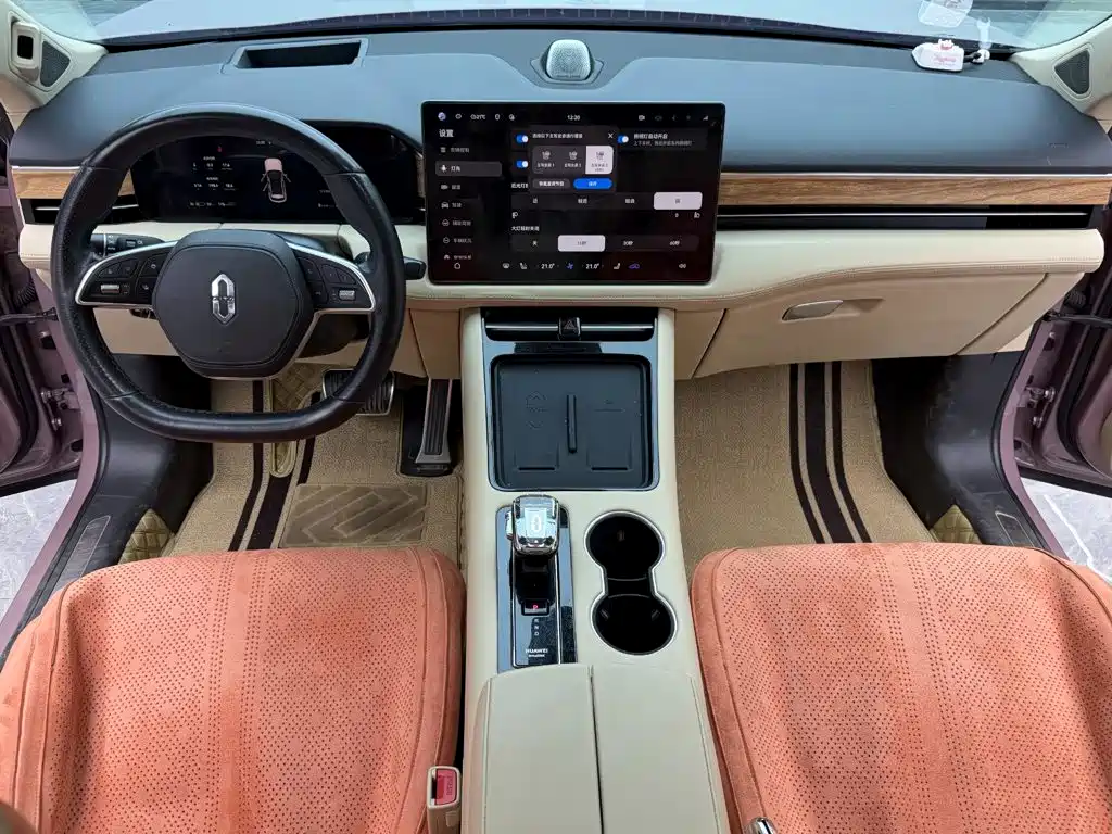 AITO Wenjie AITO M5 — миниатюра 11