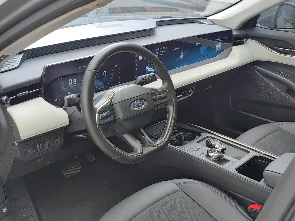 Ford Evos — миниатюра 5