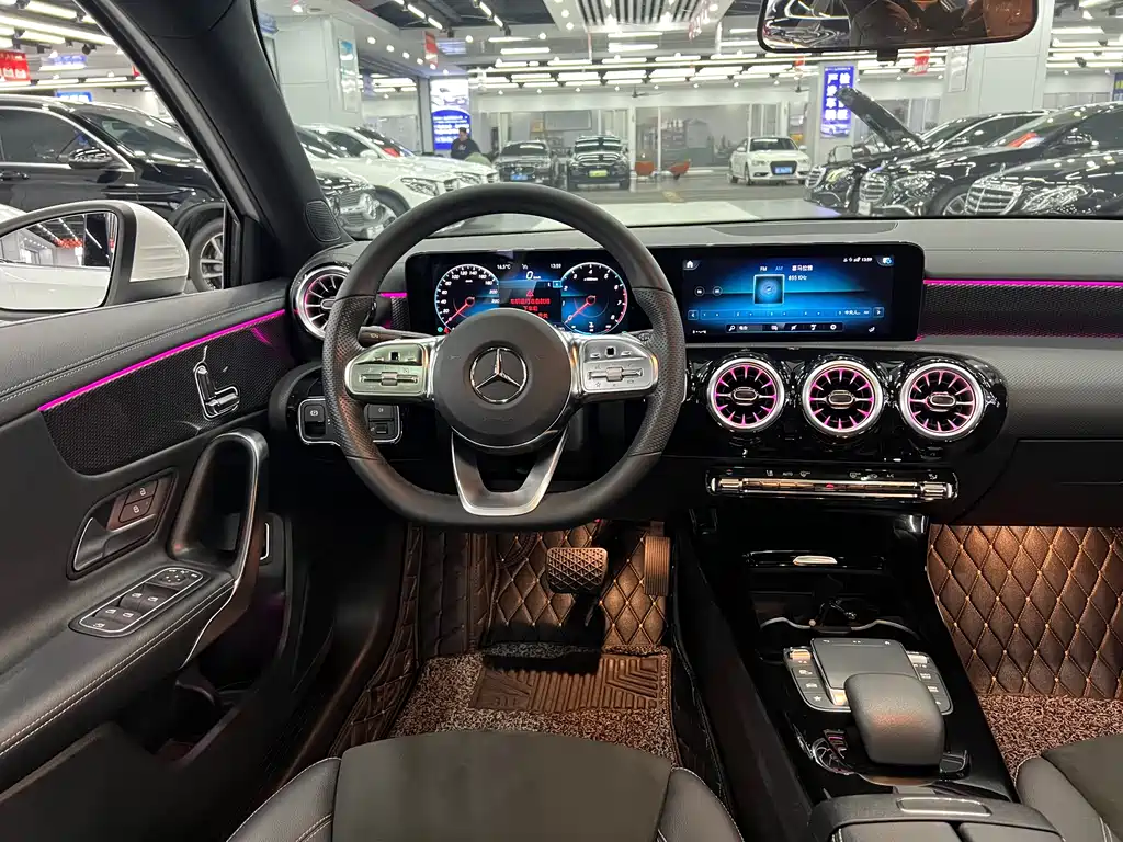 MERCEDES-BENZ A CLASS