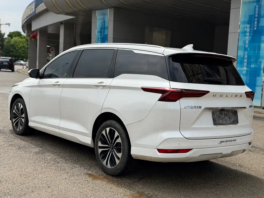 Wuling Victory — миниатюра 6