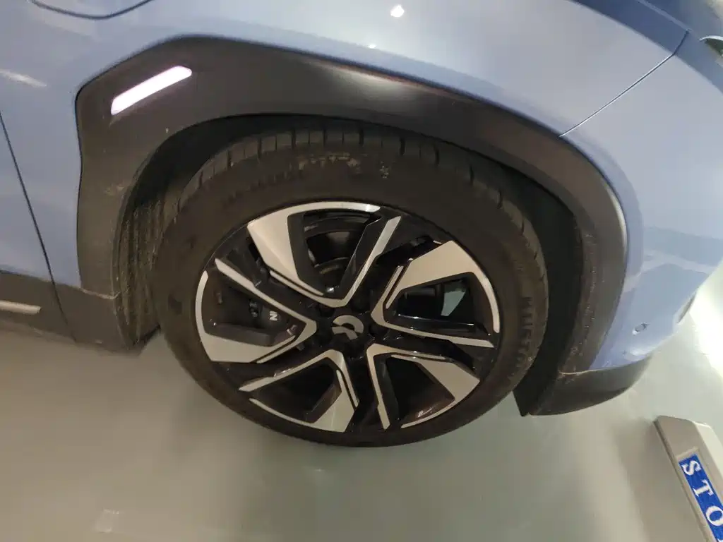 NIO ES6 — миниатюра 11