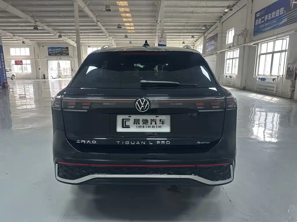 Volkswagen Tiguan L — миниатюра 5