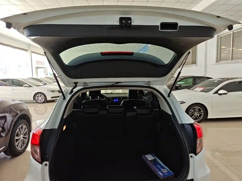 Honda Vezel — миниатюра 19
