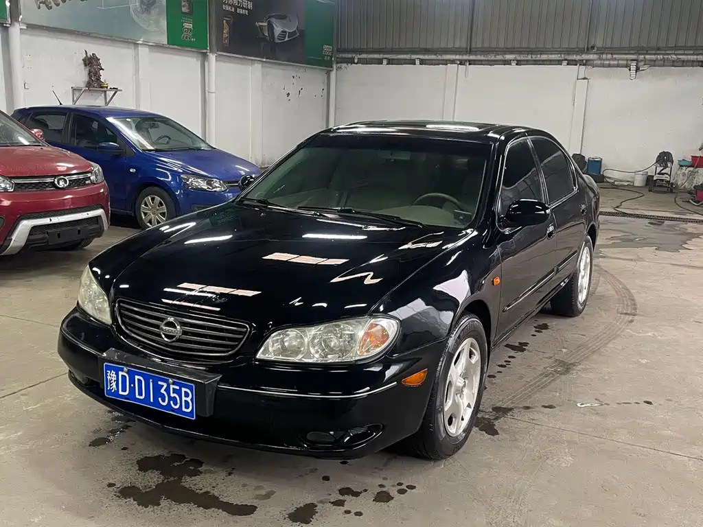 Nissan Fengdu 2004