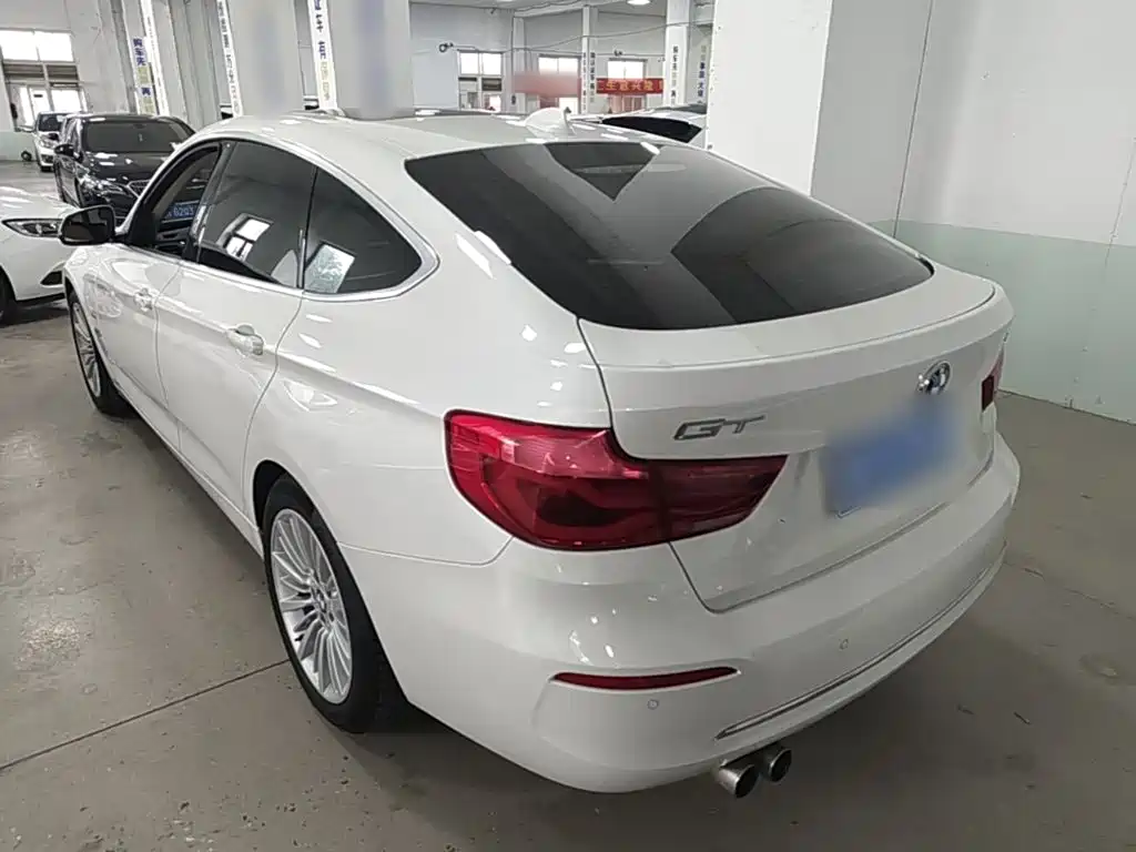 BMW 3 Series GT — миниатюра 5